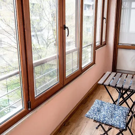 Heart Of Cozy Apartment *